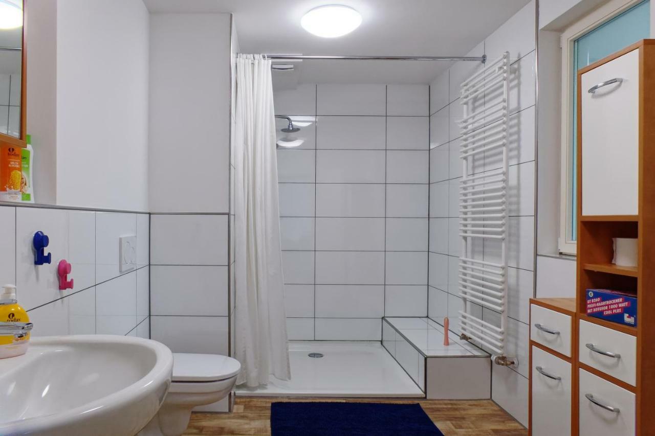 Haus Tintenklex Eschershausen エクステリア 写真